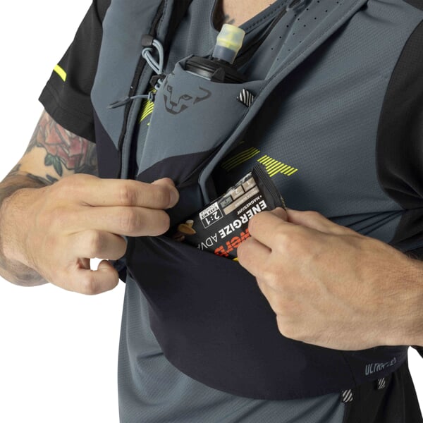 DYNAFIT ULTRA 12 VEST Cinder/B