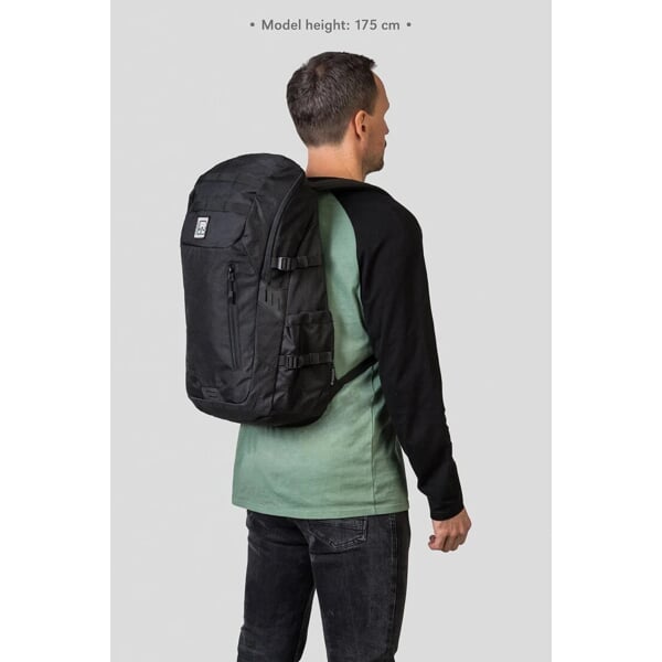HANNAH VOYAGER 28 Anthracite