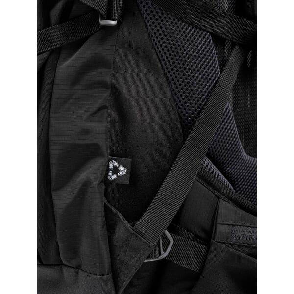 HANNAH WAGABOND 26 Anthracite