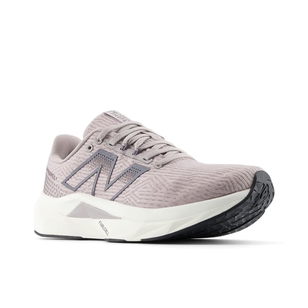 NEW BALANCE FuelCell Propel V5