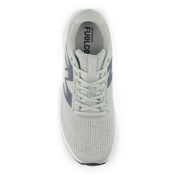 NEW BALANCE FuelCell Propel V5