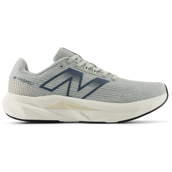 NEW BALANCE FuelCell Propel V5