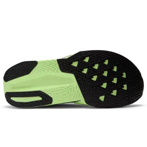 NEW BALANCE FuelCell Rebel V5