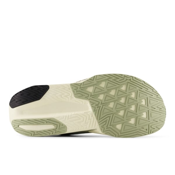 NEW BALANCE FuelCell Rebel V5