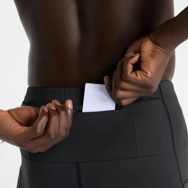 NEW BALANCE SLEEK POCKET HALF