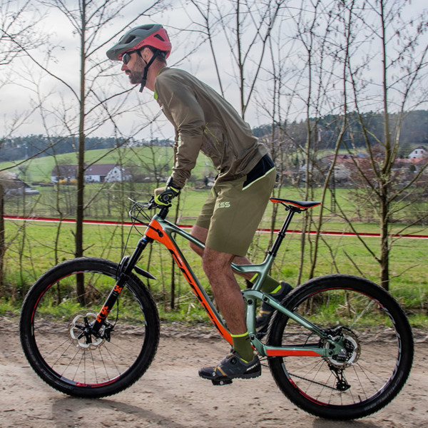 BS GENIUS BIKE SHORTS